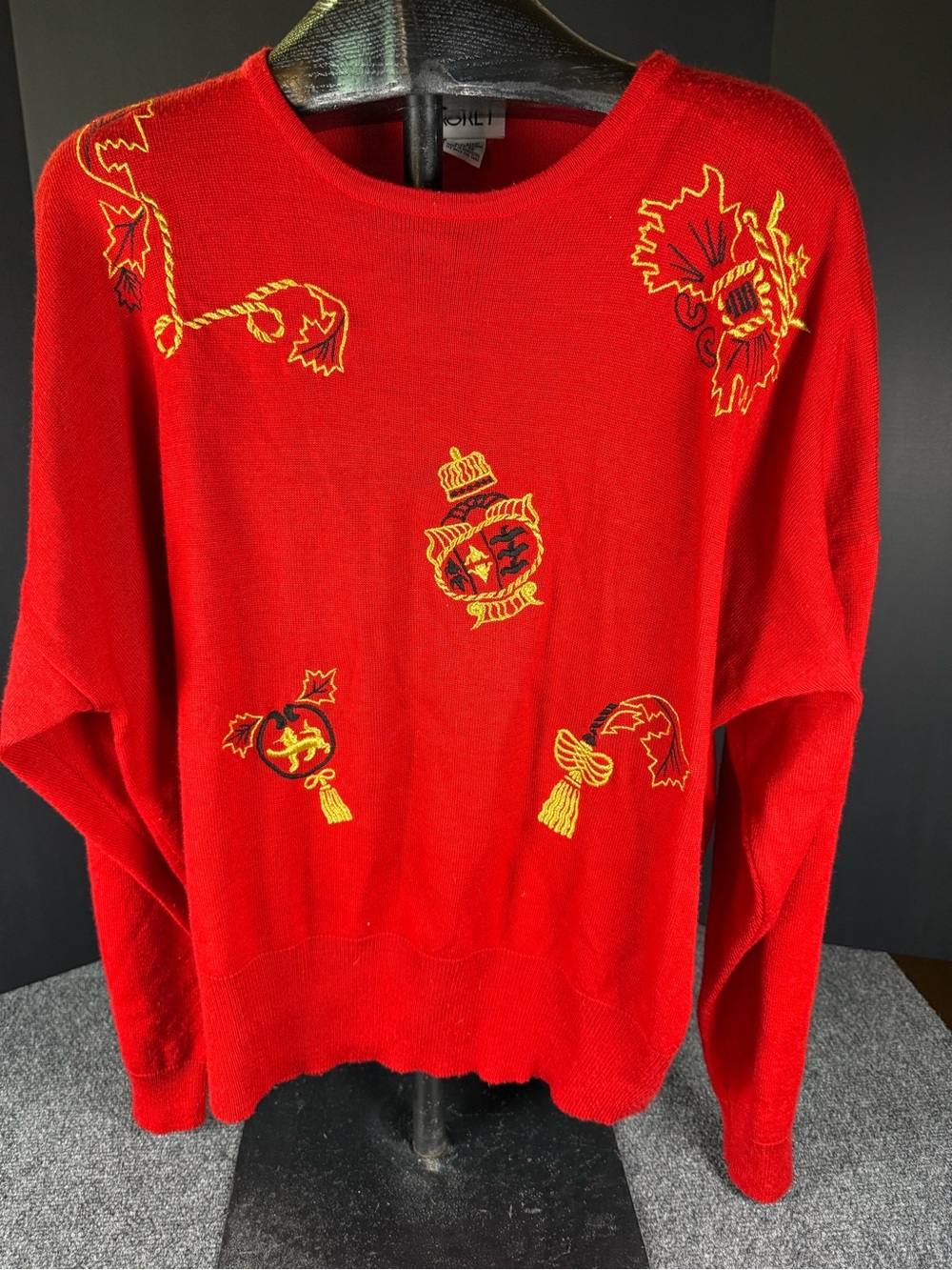 👑 Vintage Koret Embroidered Crest Holiday Knit Sweater 3X 👑